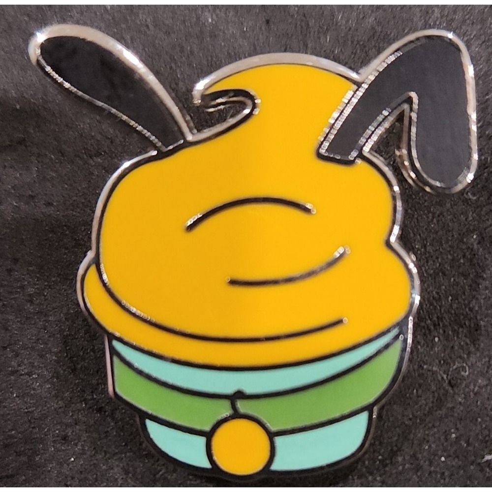 Disney Parks Pluto Dole Whip Enamel Pin Character Snack Cupcake Yellow Green